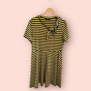 Striped Retro Dress with Tie
